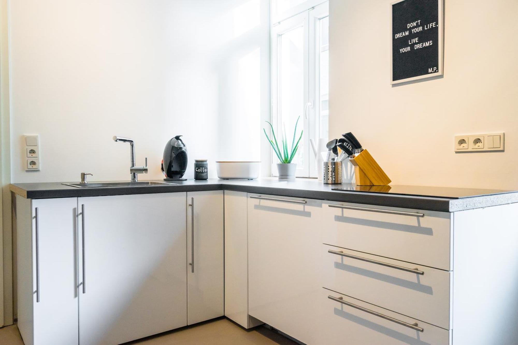 Home By Doni I Serviced Apartments I Ruhig I Zentral Nahe Rmcc, Staatsheater & Landtag Wiesbaden Habitación foto